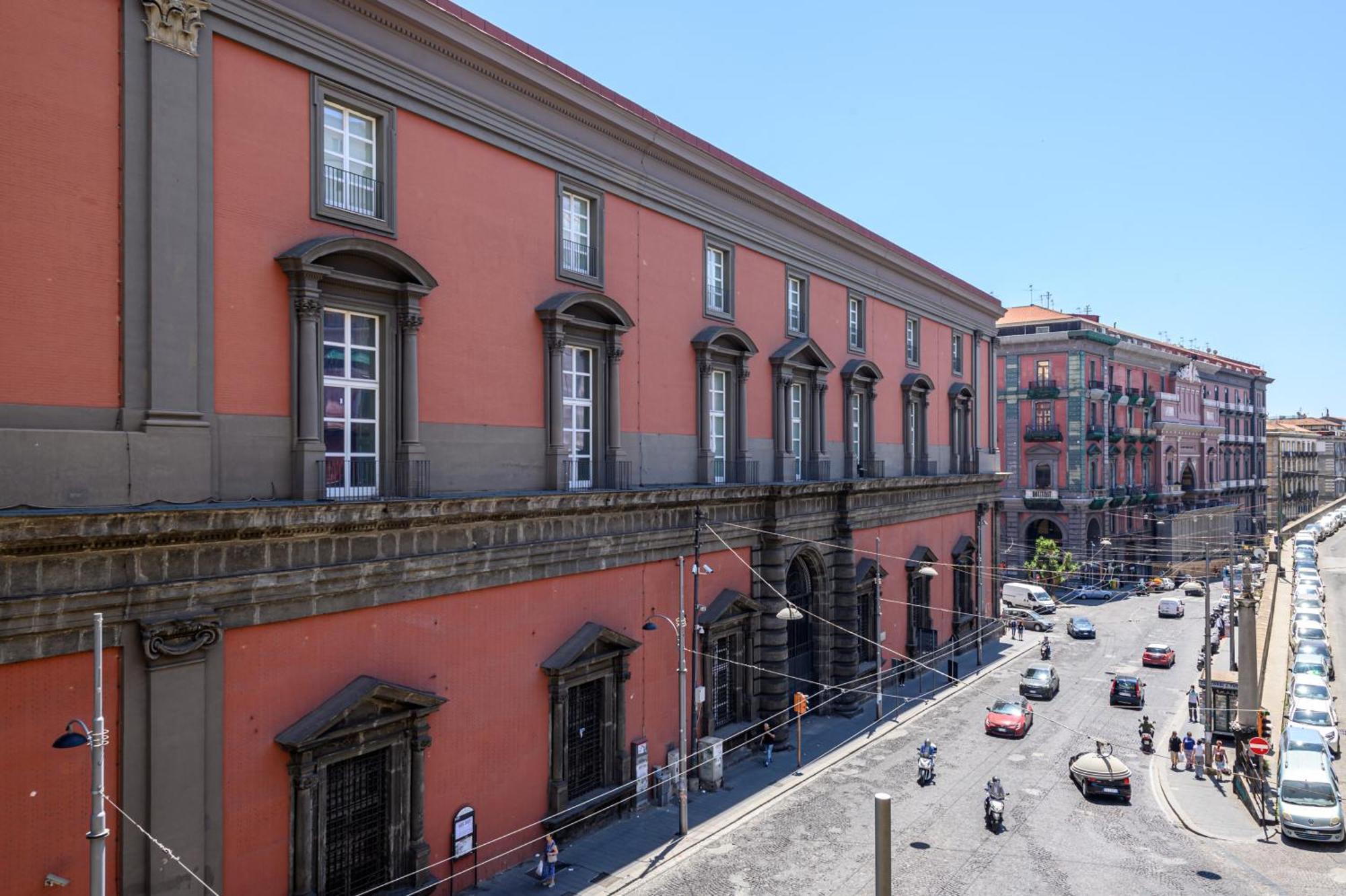 Into Mann Hotel Naples Exterior photo